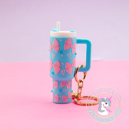 Mini plastic tumbler container to hold items