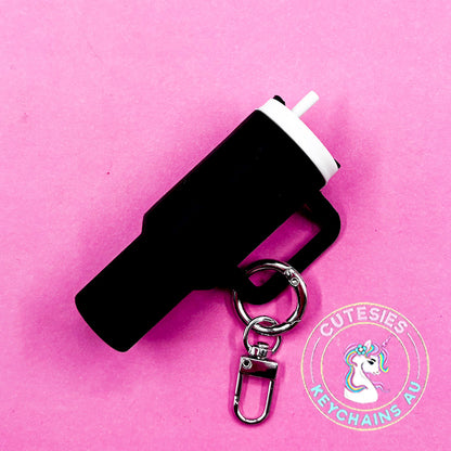 Mini plastic tumbler container to hold items