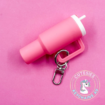 Mini plastic tumbler container to hold items